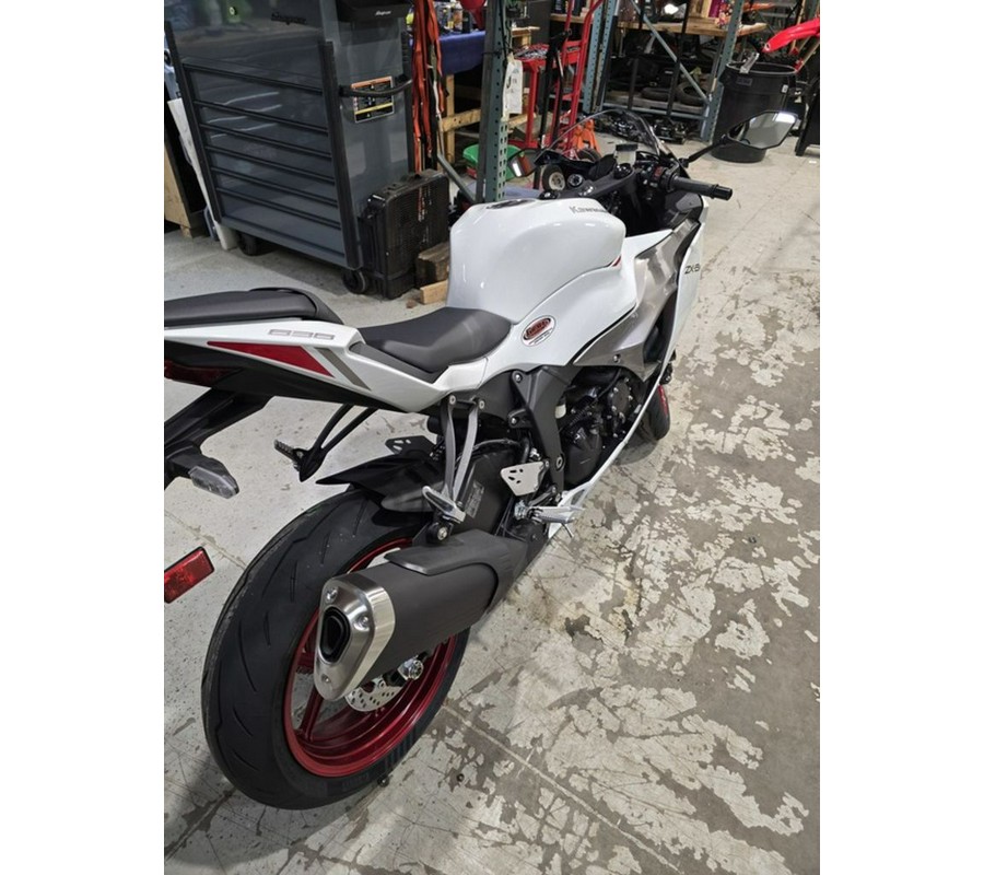 2025 Kawasaki Ninja® ZX™-6R ABS