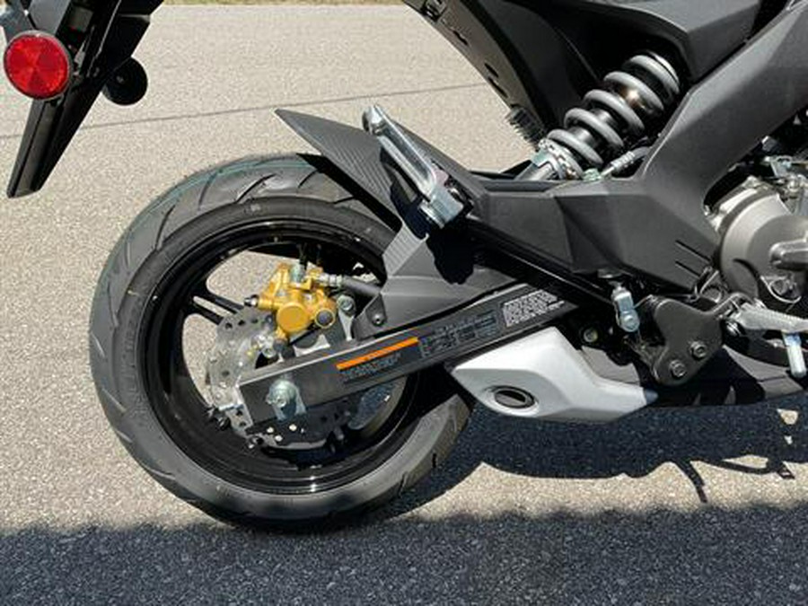 2025 Kawasaki Z125 Pro