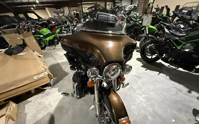 2013 Harley-Davidson® FLHTKAE - Electra Glide® Ultra Limited 110th Anniversary Edition