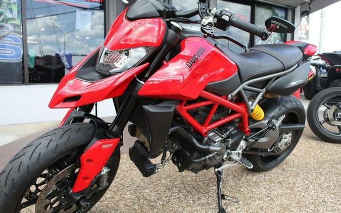 2021 Ducati Hypermotard 950 Ducati Red