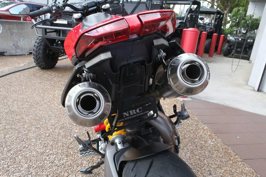 2021 Ducati Hypermotard 950 Ducati Red
