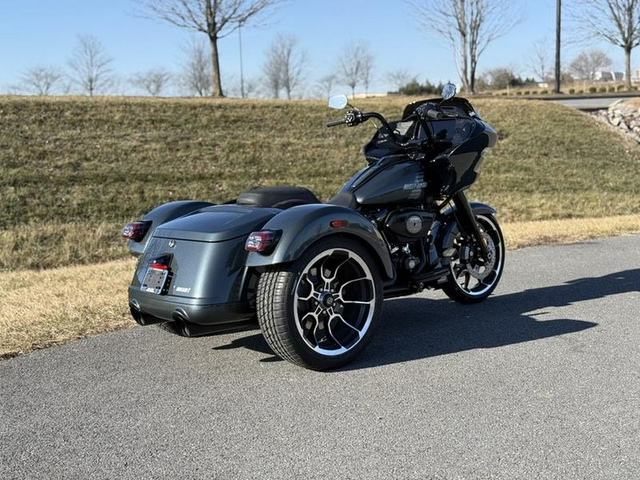 2026 Harley-Davidson® FLTRT - Road Glide® 3