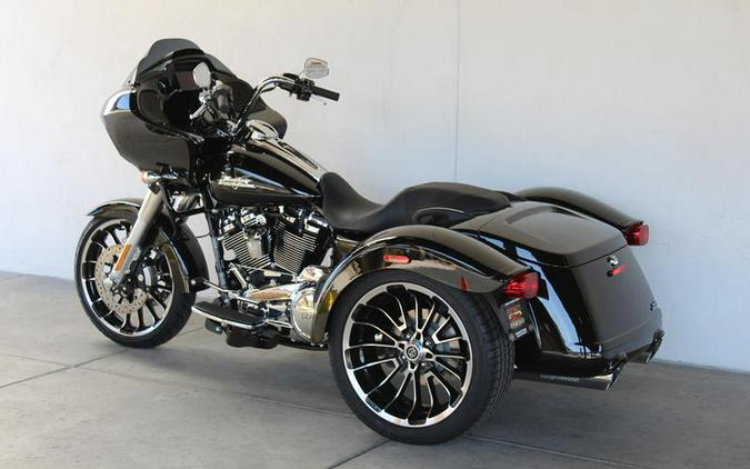 2024 Harley-Davidson® FLTRT - Road Glide® 3