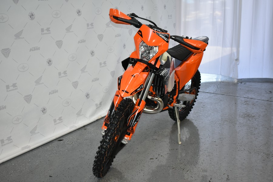 2025 KTM XC 300 W Hardenduro