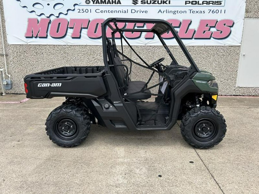 2024 Can-Am® Defender HD9