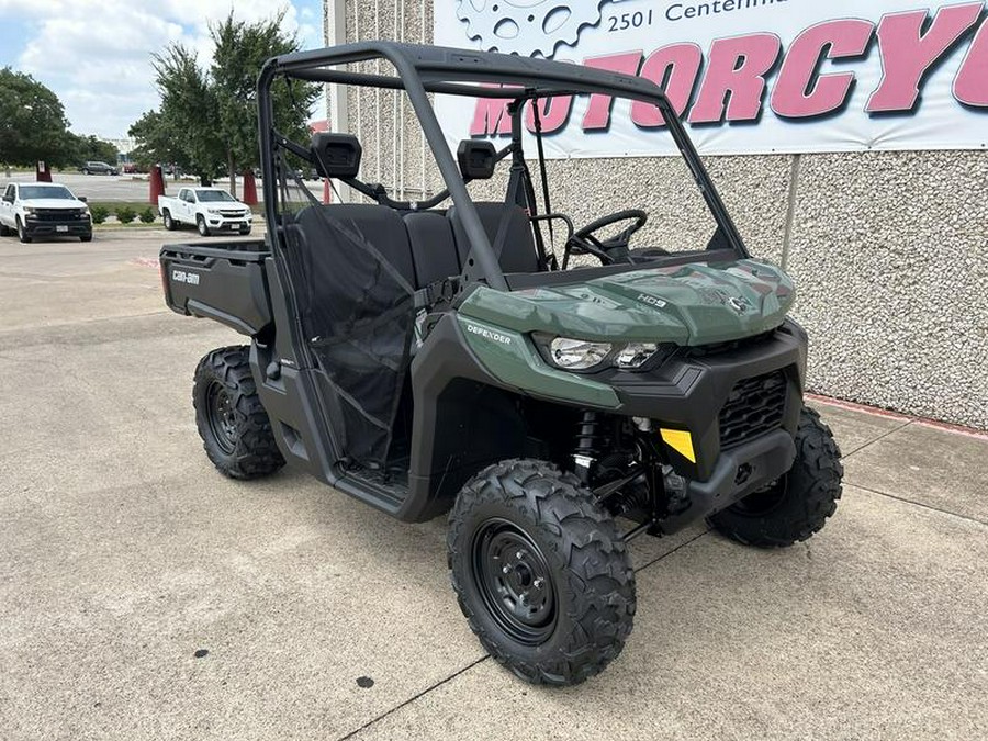 2024 Can-Am® Defender HD9