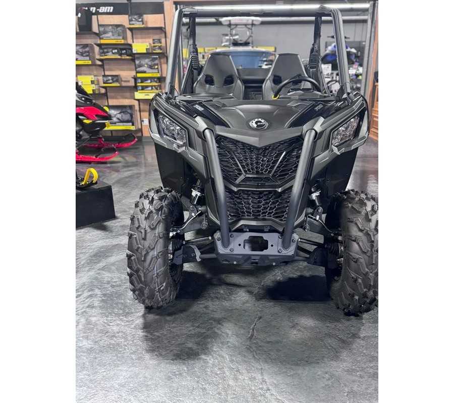 2023 Can-Am® Maverick Trail DPS 700