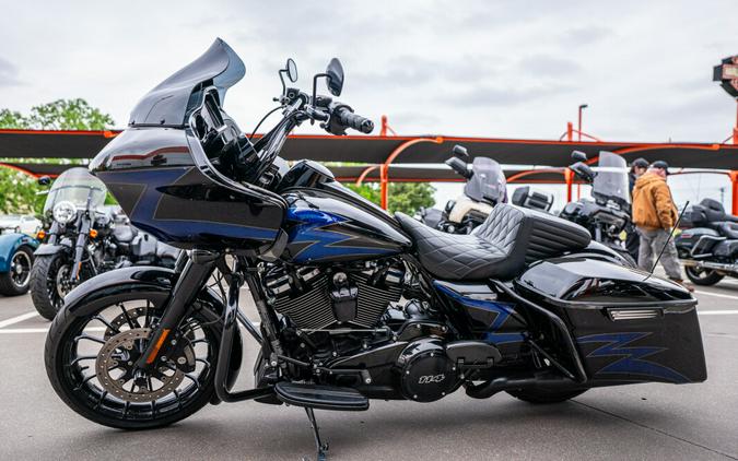 2019 Harley-Davidson Road Glide Special BLACK