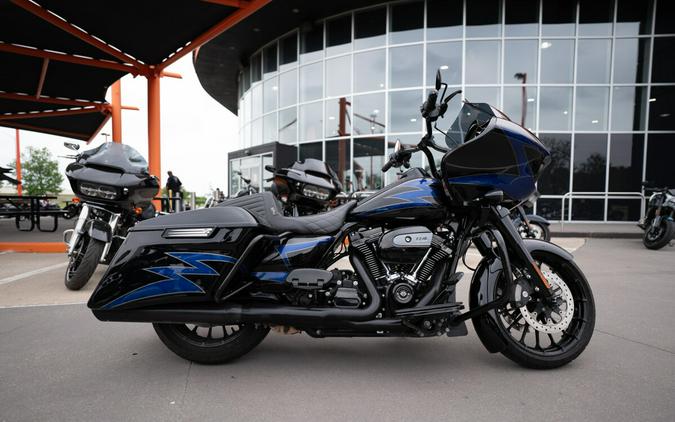 2019 Harley-Davidson Road Glide Special BLACK