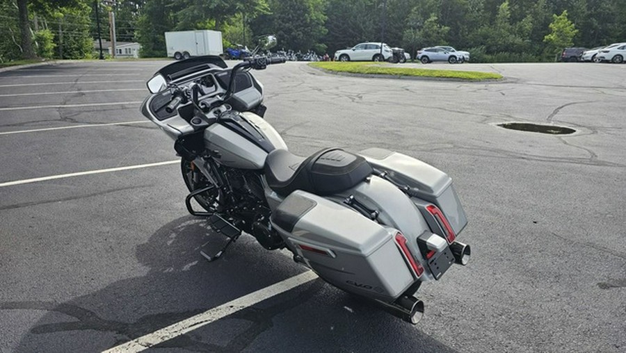 2023 Harley-Davidson FLTRXSE - CVO Road Glide