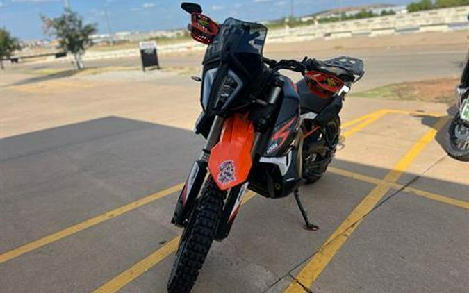 2022 KTM 890 Adventure R