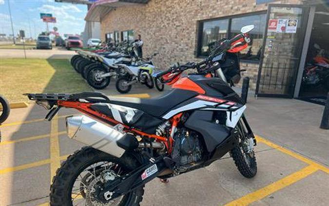 2022 KTM 890 Adventure R