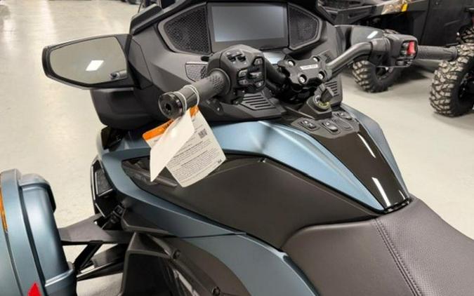 2026 Can-Am® Spyder RT Limited Dark