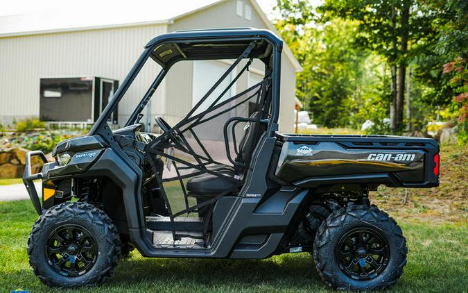 2025 Can-Am® Defender XT HD9