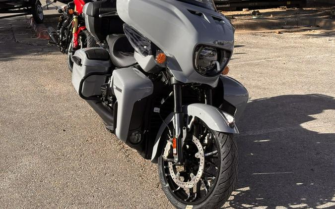 2025 Indian Roadmaster Powerplus Dark Horse 112 Storm Gray