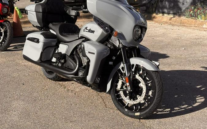 2025 Indian Motorcycle® Roadmaster® PowerPlus Dark Horse® 112 Storm Gray