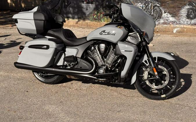 2025 Indian Motorcycle® Roadmaster® PowerPlus Dark Horse® 112 Storm Gray