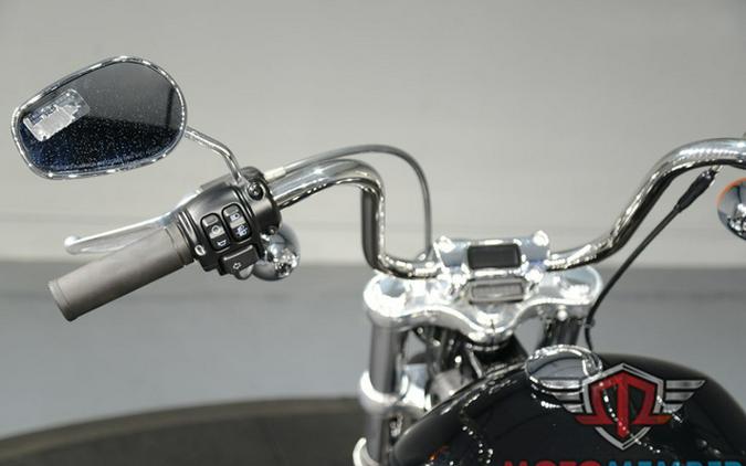 2022 Harley-Davidson Softail FXST - Standard
