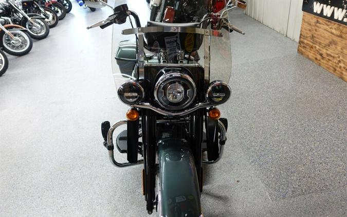 2020 Harley-Davidson Softail Heritage Classic 114
