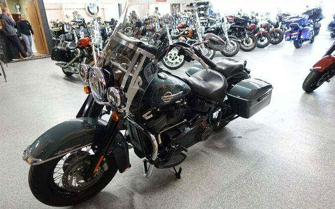 2020 Harley-Davidson Softail Heritage Classic 114