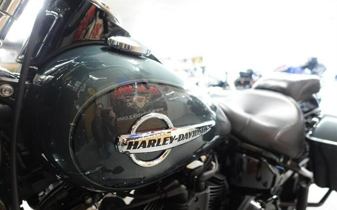 2020 Harley-Davidson Softail Heritage Classic 114