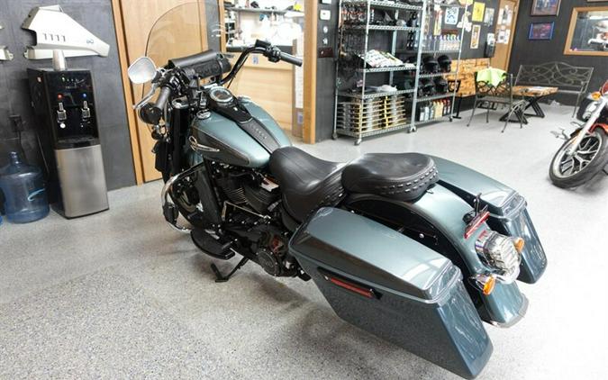 2020 Harley-Davidson Softail Heritage Classic 114