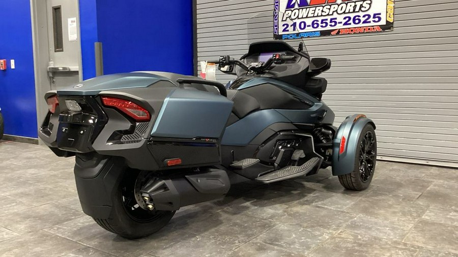 2025 Can-Am Spyder RT Base