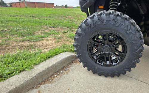 2026 Can-Am Defender MAX Limited HD11