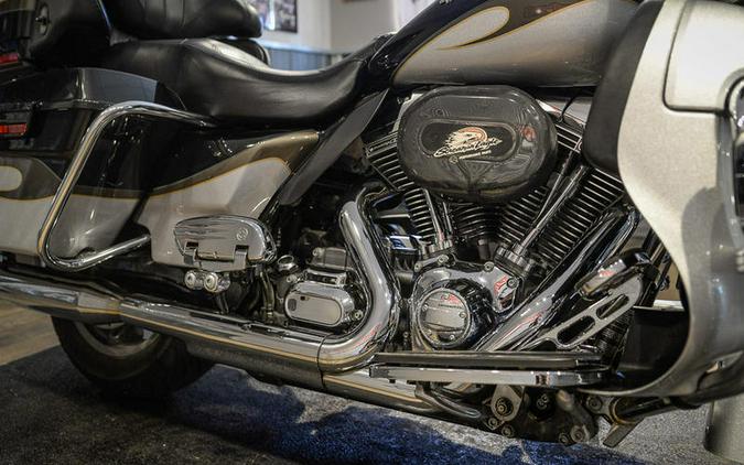 2013 Harley-Davidson® FLHTCUSE8 - CVO™ Ultra Classic® Electra Glide®