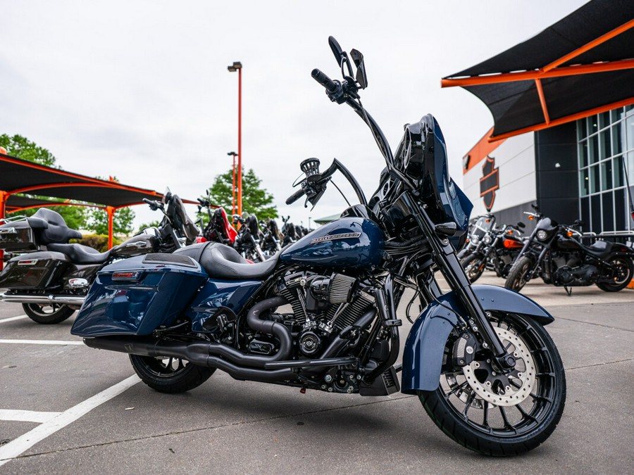 2019 Harley-Davidson Street Glide Special Billiard Blue