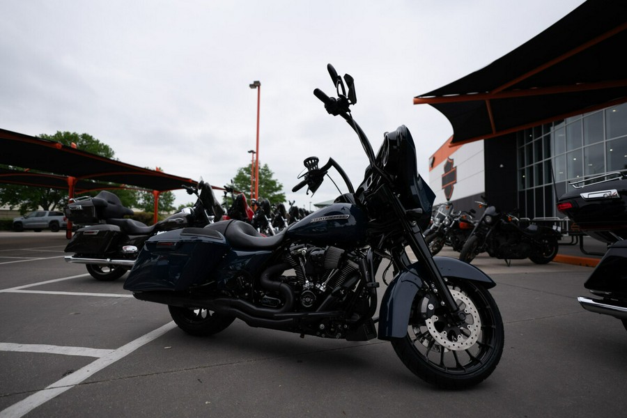 2019 Harley-Davidson Street Glide Special Billiard Blue