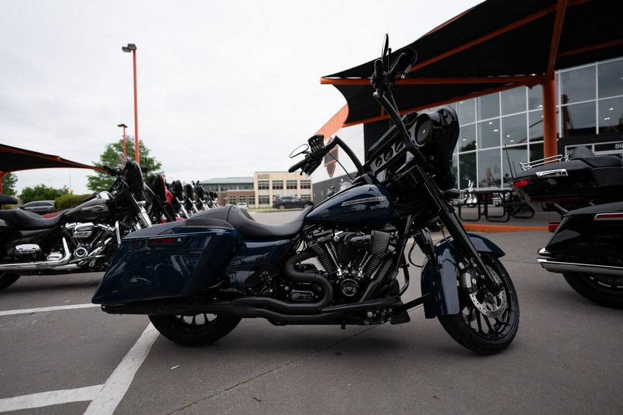 2019 Harley-Davidson Street Glide Special Billiard Blue