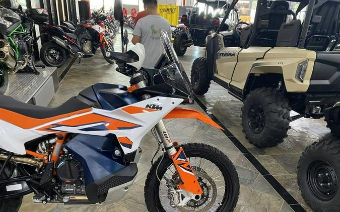 2023 KTM 890 Adventure R