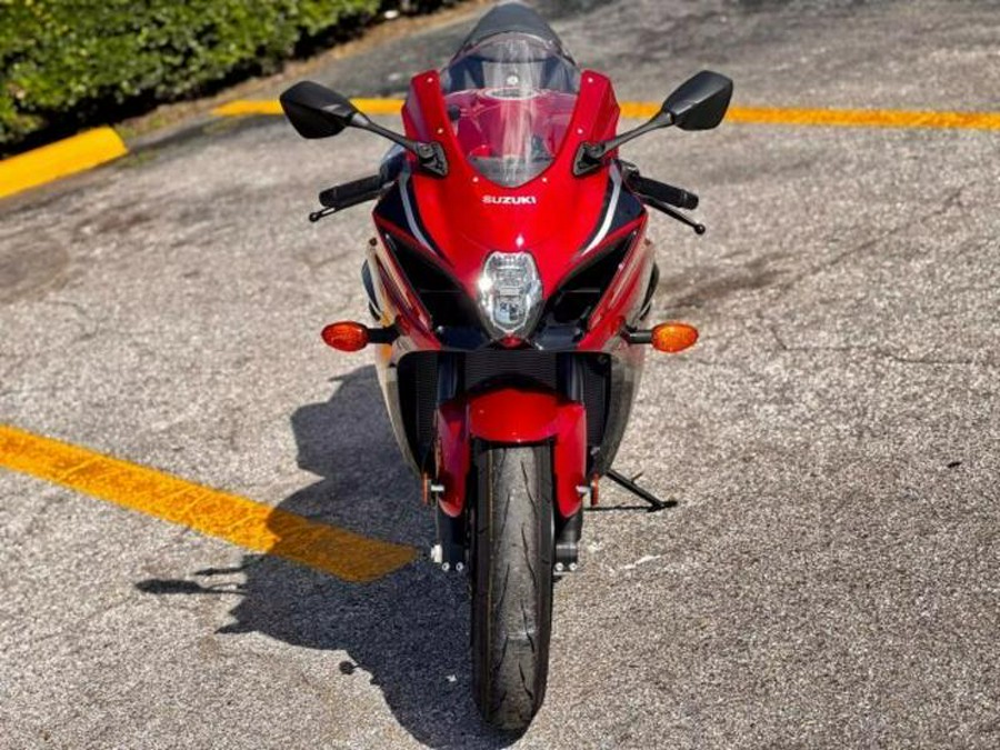 2025 Suzuki GSX-R1000