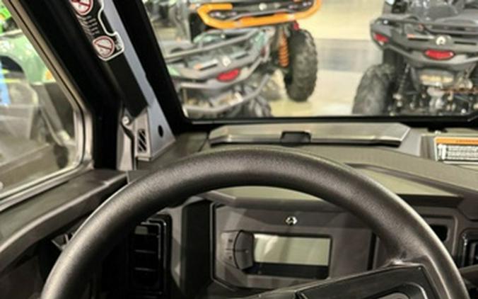 2026 Can-Am Defender MAX Limited HD11