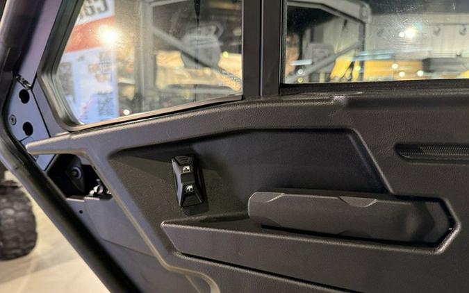 2026 Can-Am Defender MAX Limited HD11