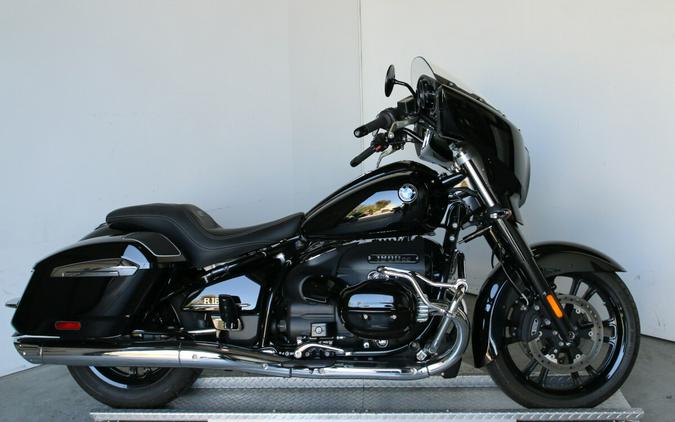 2022 BMW Motorrad R 18 B Blackstorm Metallic