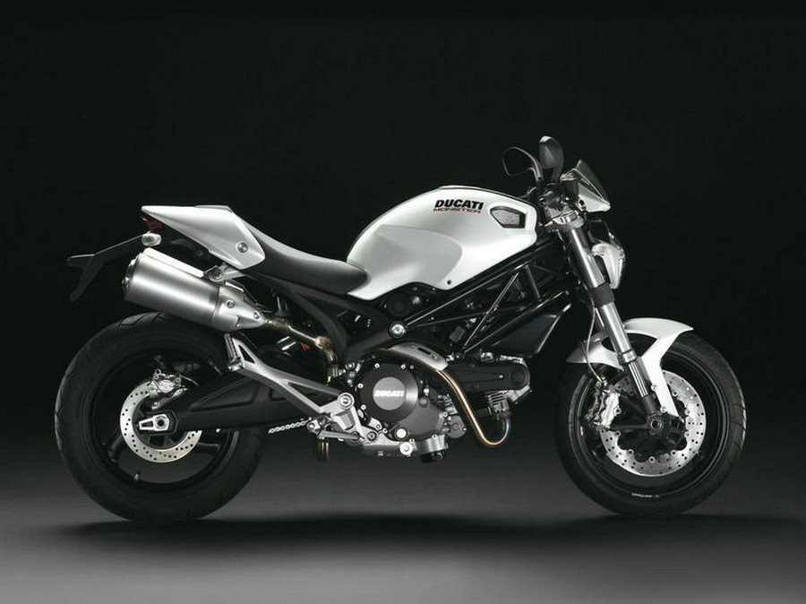 2009 Ducati Monster 696