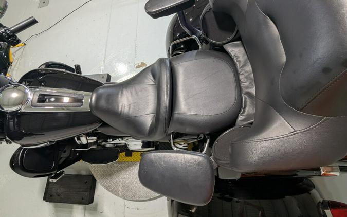 2020 Harley-Davidson® Tri Glide® Ultra Vivid Black