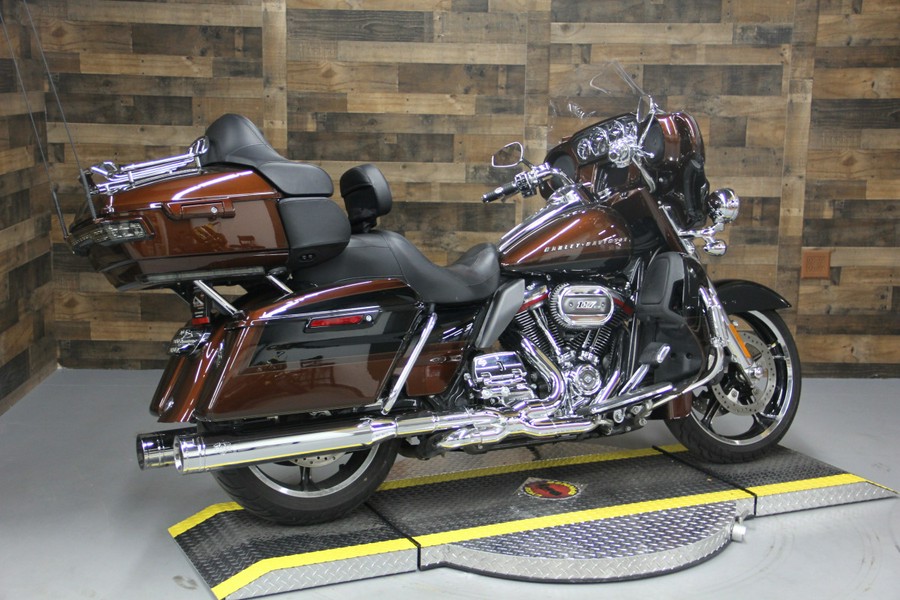 2019 Harley-Davidson CVO Auburn Sunglo & Black Hole