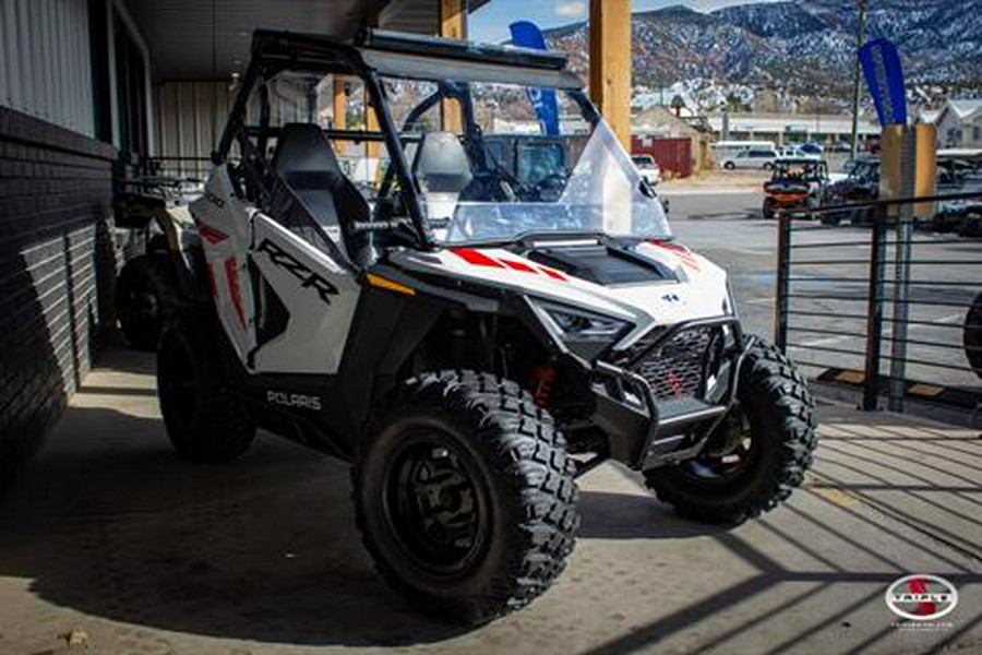 2023 Polaris RZR 200 EFI