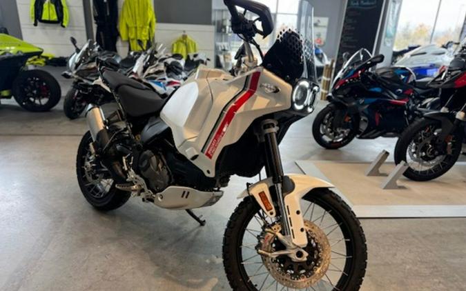 2025 Ducati DesertX