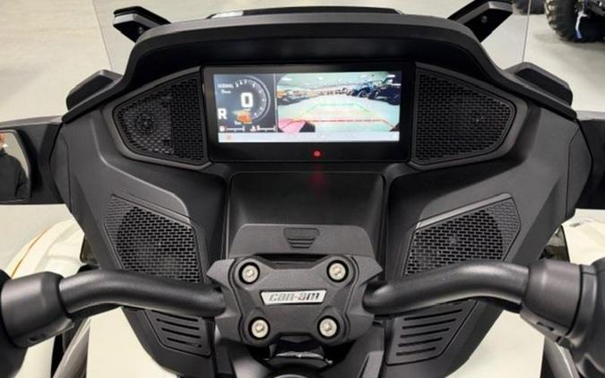 2026 Can-Am® Spyder RT Sea-to-Sky