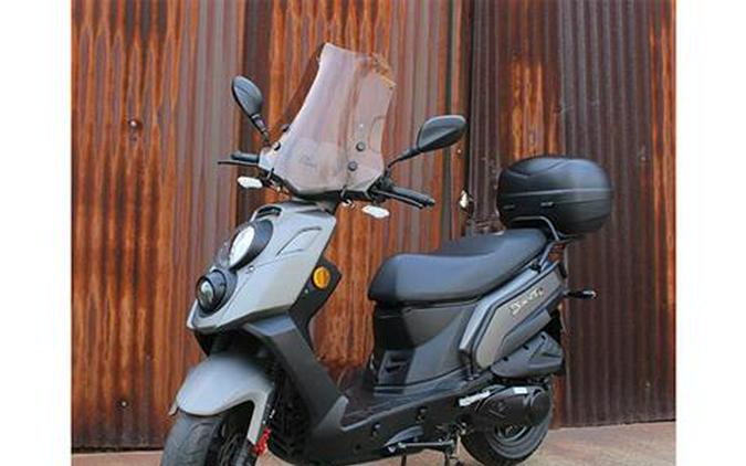 2025 Genuine Scooters Hooligan 170i
