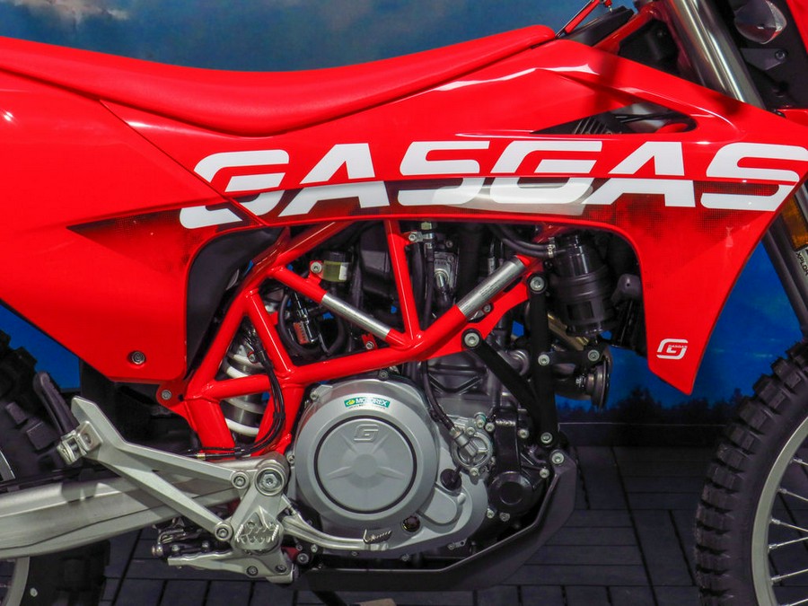 2024 GASGAS ES 700