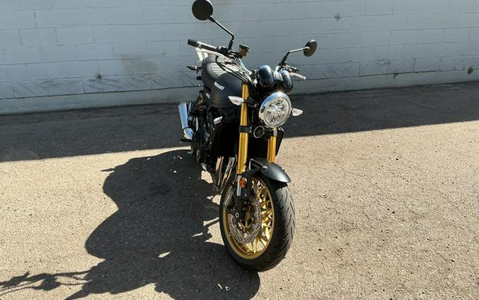 2025 Kawasaki Z900RS SE ABS