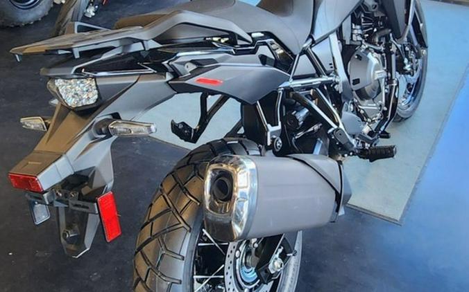 2025 Suzuki V-STROM 800DE