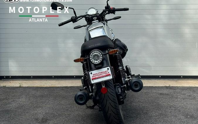 2025 Moto Guzzi V7 Stone