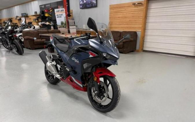 2026 Kawasaki Ninja® 500 SE ABS
