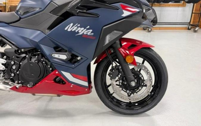 2026 Kawasaki Ninja® 500 SE ABS